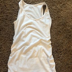 A:glow maternity tank